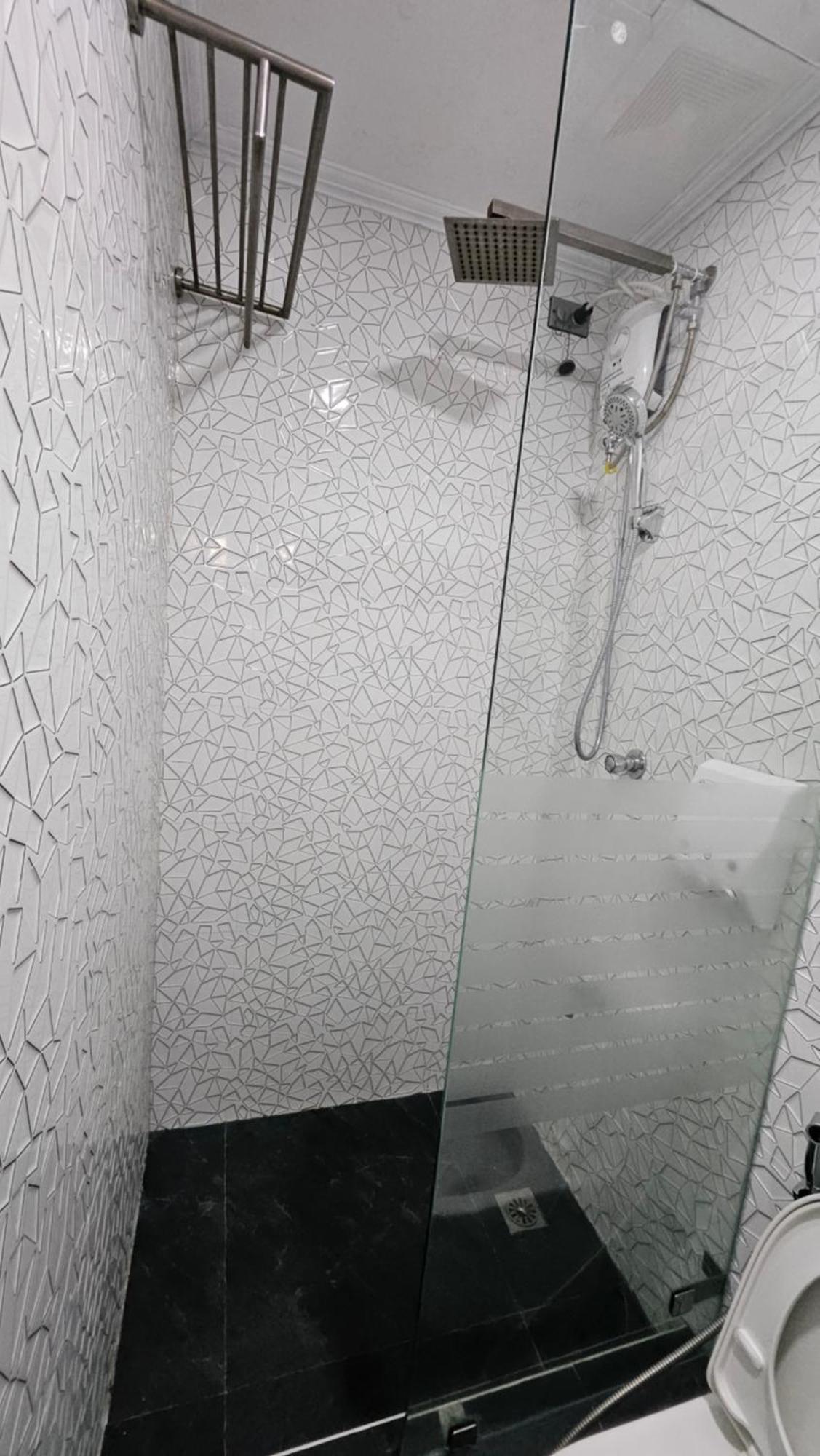 Cozy 2Br Staycation With Balcony Chateau Elysee For 4-6 Pax Paranaque City Exterior foto
